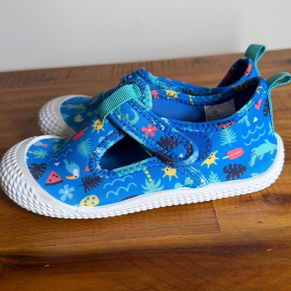 Cat & Jack Toddler Oscar Water Shoes - Picture 3 of 5